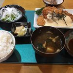 とんかつ専門店とん - 