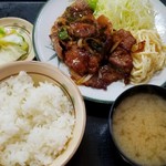 食堂 田舎家 - 豚の生姜焼き定食