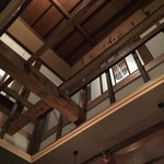 盃屋かづち - 天井は昔の雰囲気が！