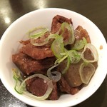 ゆとり亭 - 牛もつ煮