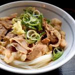 手打ちうどん 清水屋 - 美味しい肉ぶっかけ冷でした。