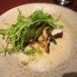 アカ - 焼き河豚とハーブ野菜のサラダ