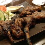 アロマズ オブ インディア - ラムチョップ旨すぎる。