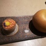 厨翠山   - 秋の香   滋味しみじみと。ずわい蟹と和梨のさらだ仕立て   色々なきのこの茶碗蒸し  
      塩(ゲランドエキストラファン)