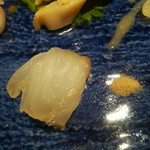 厨翠山   - お造り  ～厨の季節の一皿～   塩(出雲 藻塩)  
        鱈と オリーブ 米粉ソース  鱈 と藻塩   ほっき貝 ぼたん海老  柿のパッションフルーツソース