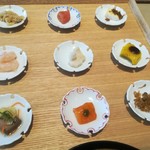 厨翠山   - 安定の小鉢   中身は毎回違います