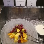 厨翠山   - ラウンジのフルーツ