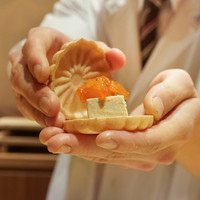 銀座 しのはら - フォアグラあんぽ柿の最中