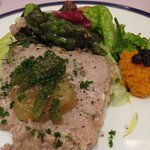 前菜：豚肉のパテ