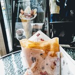 モミアンドトイズ - 料理写真:とろけるクレープ