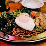 餃子と焼きそば まるき 上大岡燦々横丁店