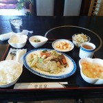 四川京 - 豚レバーのモヤシ炒め定食