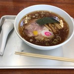 稲城 大勝軒 五一 - 中華麺小盛750円