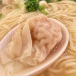 十三香 - ワンタンこんな感じ