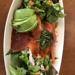 Mexican Dining AVOCADO - マグロとアボカドのカラフルボウル