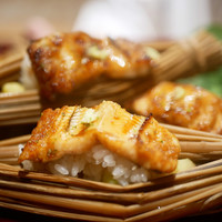 銀座 しのはら - 藁で蒸した穴子の飯蒸し