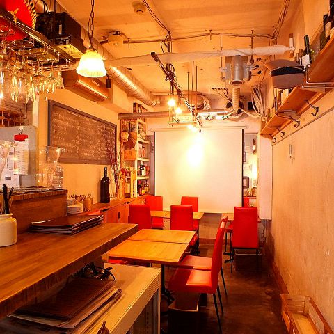 座席 Wine Tapas Chill チル 吉祥寺 バル バール 食べログ