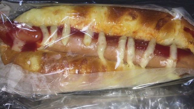 パン工場 十和田店 - 北里大学前（パン）の写真