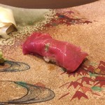 うを徳 - 中とろ（握り）