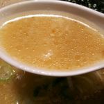 麺道場 - スープ