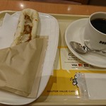 ドトールコーヒーショップ - ナンカレードック＆ブレンドコーヒー（Ｓ）