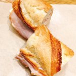 ル・グルニエ・ア・パン - ジャンボンブール 1/2