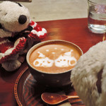 うさぎとぼく - ちびつぬ「つぬっこちゃん、見て見て～♪」
      
      おぉぉぉぉっ、ちびつぬのカフェラテが、
      サンタ帽をかぶったボキらのラテアートになってるぅ～