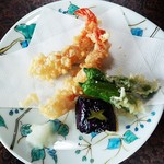 割烹 戸田本店 - エビはプリッとしていたけれど、ちと衣が多いかな。
