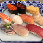 鮨處 八千代 - 本日の10カン1000円