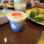 Kai Market - ヨーグルトも用意してあったのでちゃっかりいただいてみました。
      