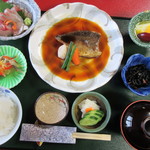 民宿 ふじ島 - 地魚の煮付定食 1500円