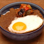 もうやんカレー - ドライカレー(温玉or目玉)(¥1,200)