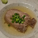 個室居酒屋 カモメヤ - 牛タンの煮込み