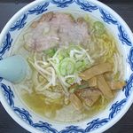 えぞっこ - しおラーメンのアップ