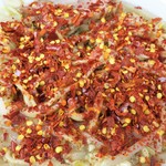 ラーメン二郎 - 唐辛子投下～♪