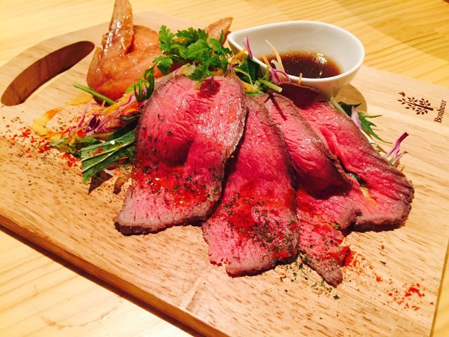 GLASS HOPPER photo 3