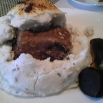 Ｕｎ十 - 若狭牛塩釜焼き　全景