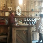 HATCH COFFEE ROASTERY - 