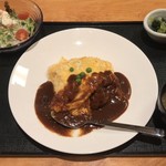 お肉と和食 玄菜 - ビーフシチューオムライス ¥1,000