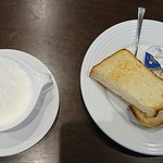 レストラン エポカ - ホットミルク  トースト  (洋食)