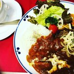 カフェ&バー・イーズ - 