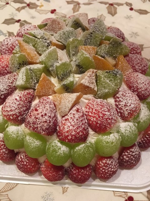ホールケーキを予約 By スヌーピイ 果実園 リーベル 新宿店 新宿 フルーツパーラー 食べログ