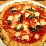 PIZZA SALVATORE CUOMO - マルゲリータ