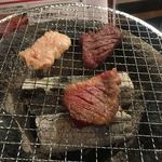 仙台牛焼肉　と文字 - 