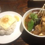 スープカリー スアゲ プラス - パリパリ知床鶏と野菜カレー