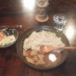 あしゅーら - ベジカレー。おいしくいただきましたミャ。
