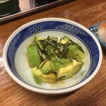 大衆酒場 よっちゃん - アボカドわさび 200円