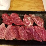 立喰い焼肉 治郎丸 - 