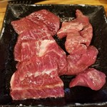 立喰い焼肉 治郎丸 - 