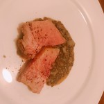 ビストロ　トロワキャール - カムイ豚？とレンズ豆